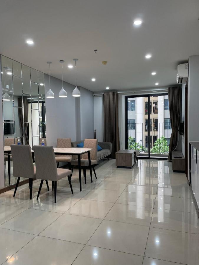 Qhome Dlux 2Pn Ho Chi Minh City Exterior photo