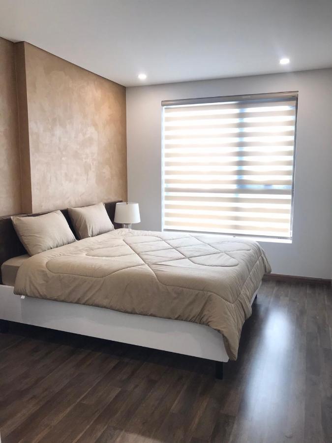 Qhome Dlux 2Pn Ho Chi Minh City Exterior photo