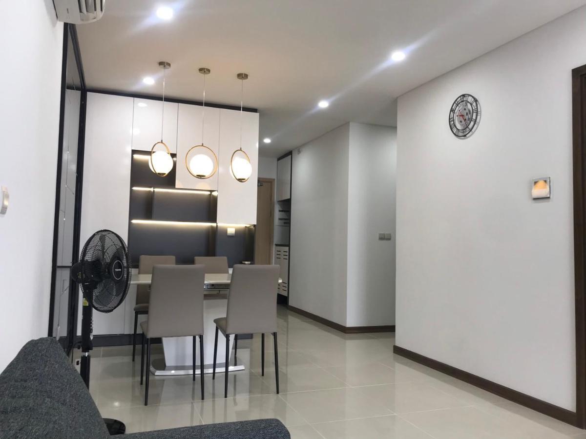 Qhome Dlux 2Pn Ho Chi Minh City Exterior photo